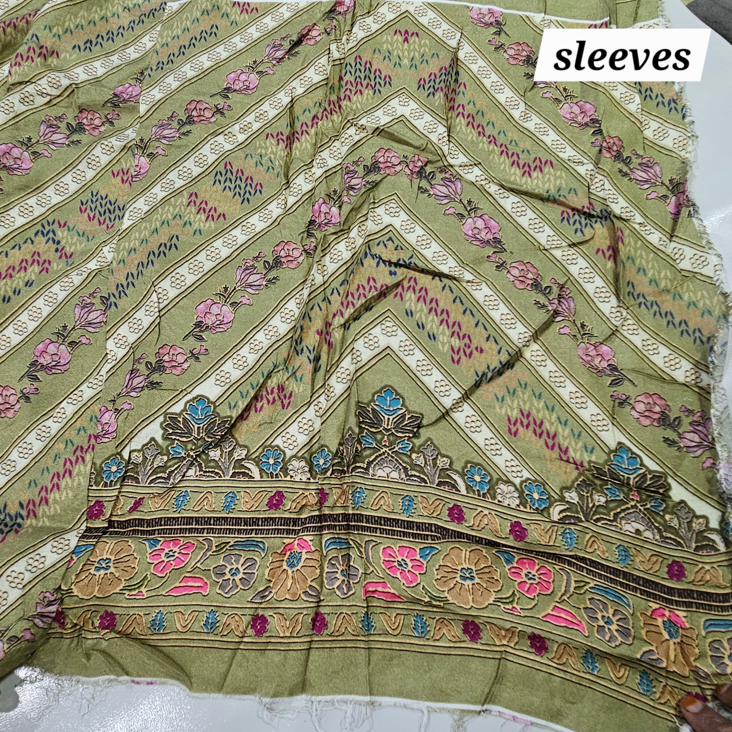 Muslin Embroidery Suit 3