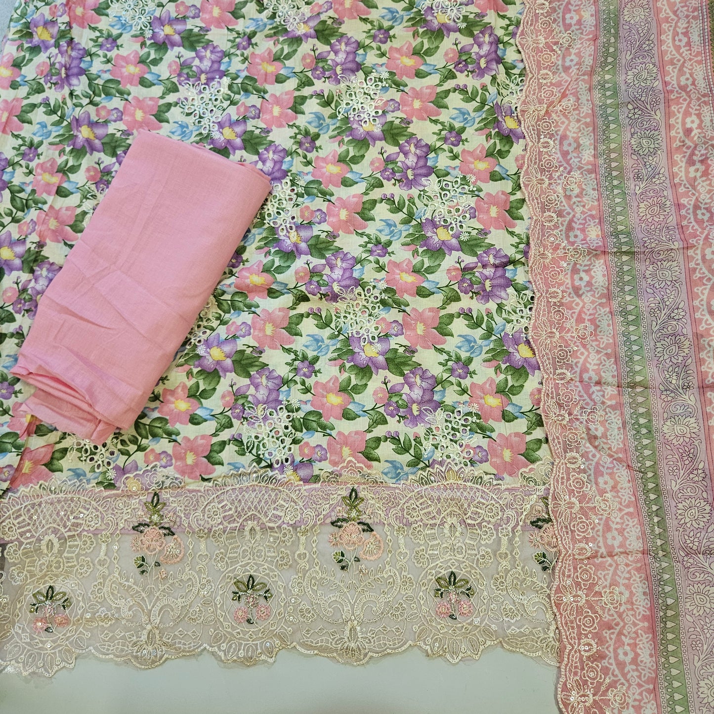 FIZA CHIKANKARI PATCH SUIT 2