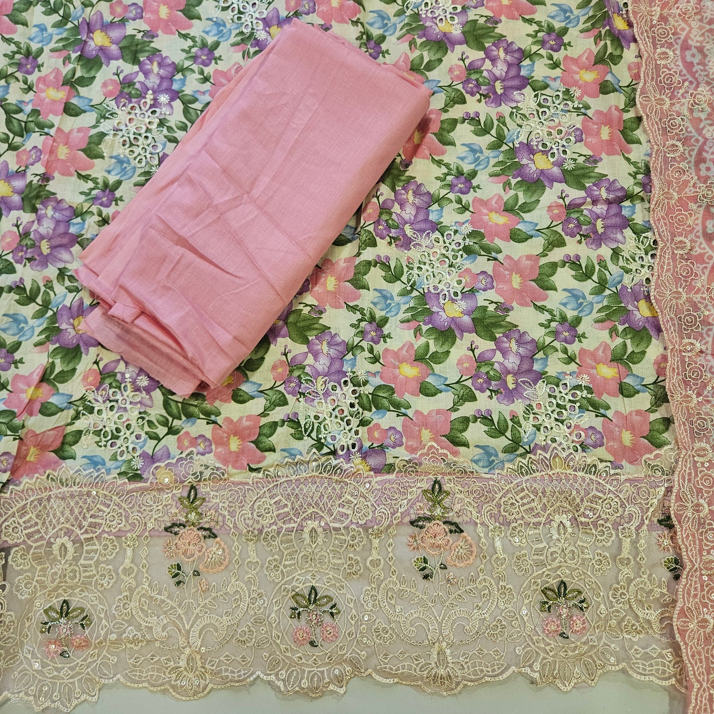 FIZA CHIKANKARI PATCH SUIT 2