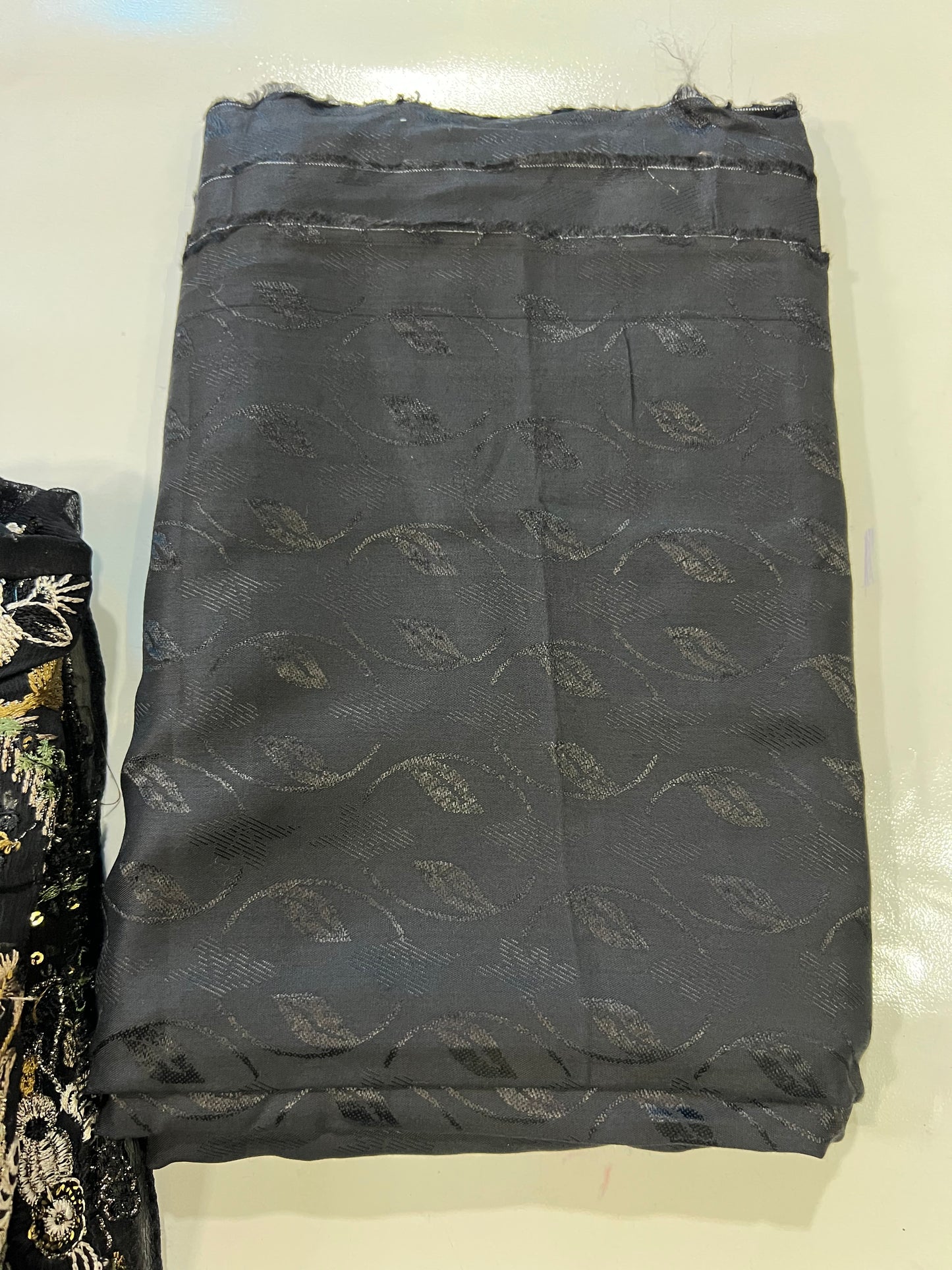 Goncha Superhit Design l Wedding Suit